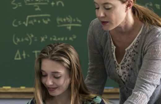 Nachhilfe in Mathematik der Mittelstufe / Realschule (Klasse 6-8) - Mistelbach