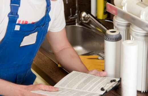 Wasseraufbereitung reparieren oder warten - Ausrüstungen