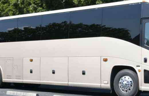 Charter Bus mieten - Spediteur