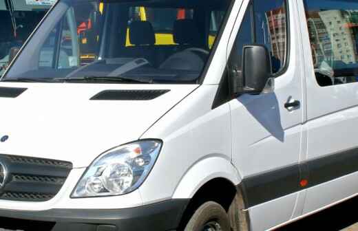 Mini Bus Charter - Coober Pedy