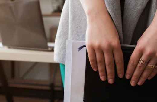 Engagement Party Planning - Party