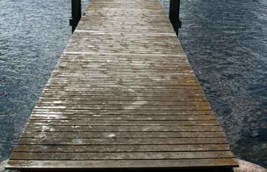 Water Dock Services - Rainy River