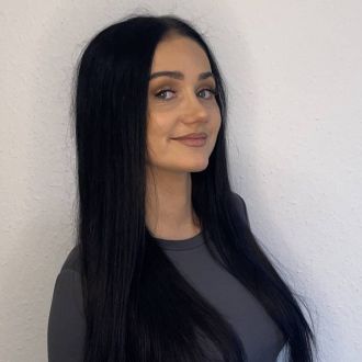 Marijana - Gartenarbeiten - Diepoldsau