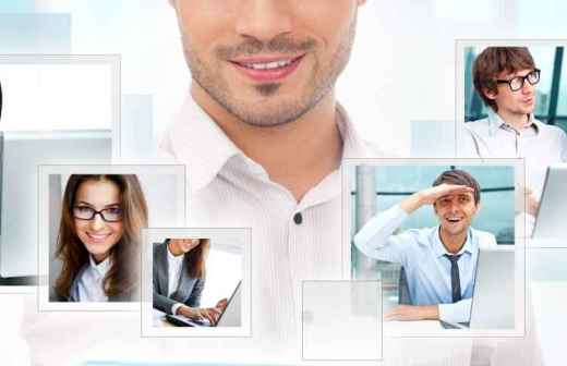 Video-Streaming und Webcasting Dienste - Filmproduzent