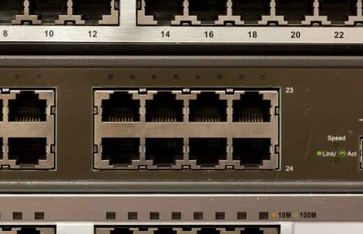 Servicios de instalación y puesta de marcha de routers - Módem