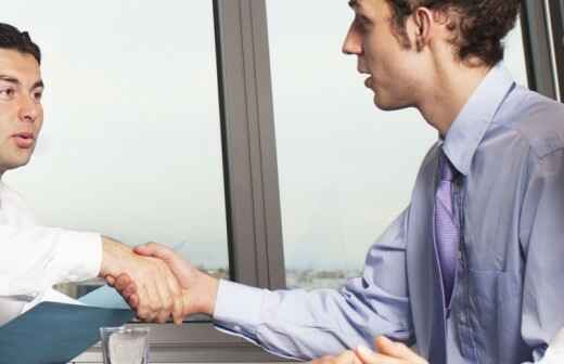 Abogados especialistas en contratos - Especialistas