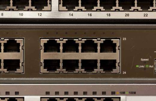 Instalação e Configuração de Router - Routing
