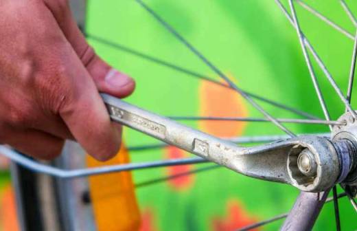 Fahrrad Reparatur - Klempnerarbeiten