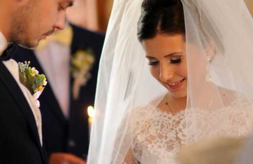 Zelebrant für eine katholische Hochzeit - Odenwaldkreis