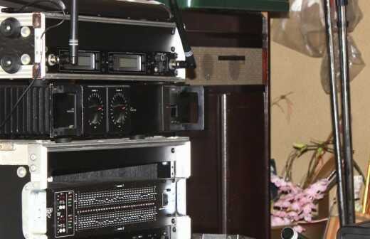 AV Equipment Rental for Events - Convert