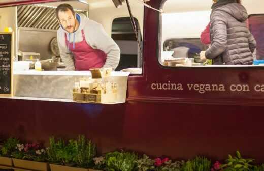 Imbisswagen und Food Trucks - Restaurateur