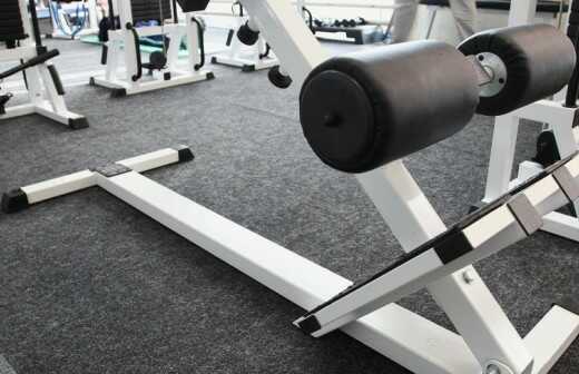 Fitnessgeräte reparieren - Maschinen