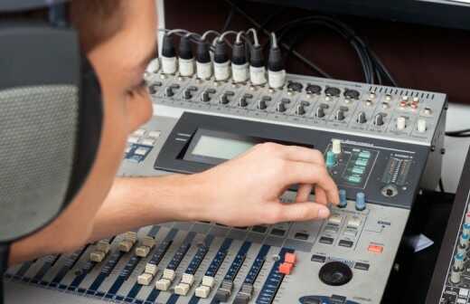 Audiogeräte für Veranstaltungen mieten