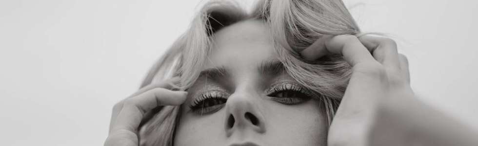nk. Hair & Make up Artist - Fixando