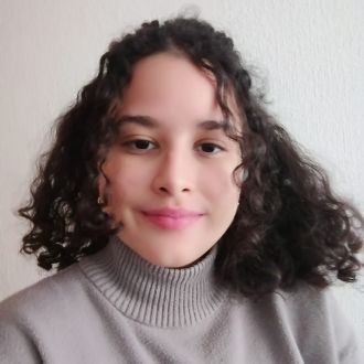 María Victoria - Clases de costura, ganchillo y punto - Andújar
