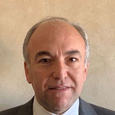 Enrique Jiménez Casañ - Formación en gestión y marketing - Madrid