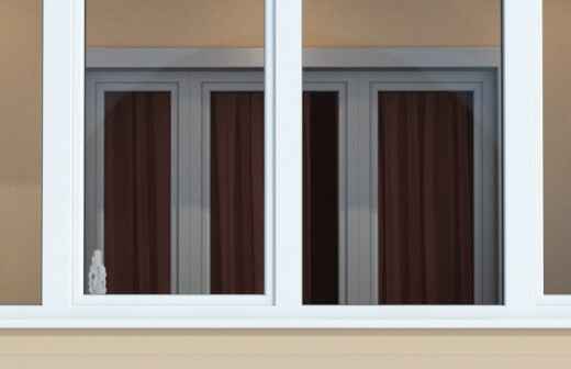 Instalación de acristalamiento de balcones - Finestrat