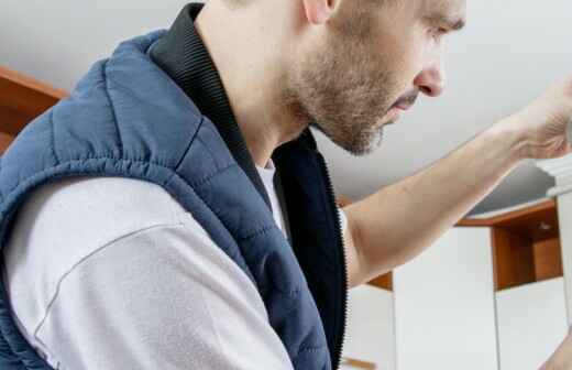 Instalación de lámparas - San Sebastián de los Reyes