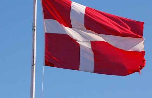 ¿Cuál es el precio para Traducciones del danés en Padrenda? Fixando