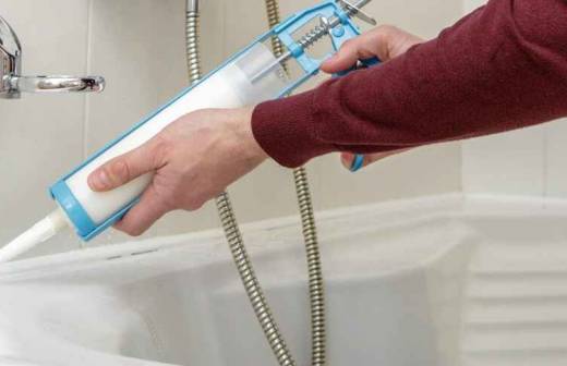 Shower and Bathtub Installation - Caulking