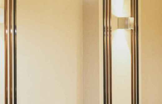 Catering Services - Catering