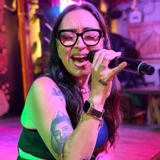 Sheyla Cantante Versatil - Fixando México