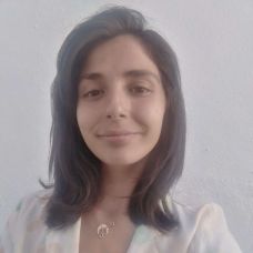 Filipa Chagas - Tradução de Inglês - Laranjeiro e Feijó