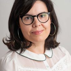 Cristina Araujo - Formação em Gestão e Marketing - Viana do Castelo