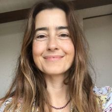 Adriana Carla - Instrutores de Meditação - Torres Vedras