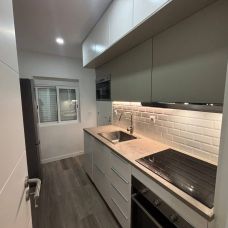 D.F REMODELAÇÃOS UNIPESSOA LDA - Pintura de Móveis - Azeitão (São Lourenço e São Simão)