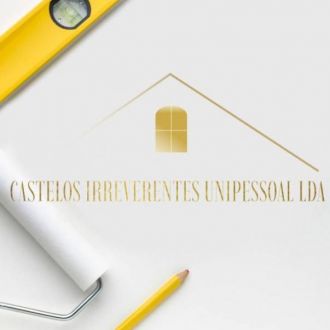 Castelos Irreverentes - Pintura de Casas - Alvalade