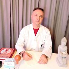 Dr. Marius Macovei - Massagem Profunda - Bucelas