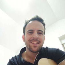Tiago Moreira - Aulas de Música - Lous