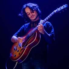Rodrigo Lima - Aulas de Guitarra Online - Santo Isidoro