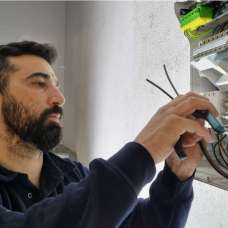 Helder L. - Remoção de Lixo e Entulho