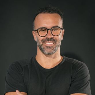 Tiago A. - Landvermessung