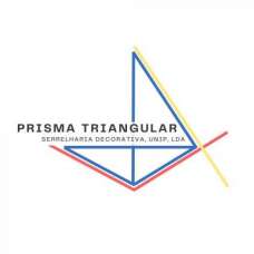 Prisma Triangular Inox - Serralharia e Portões - Sintra