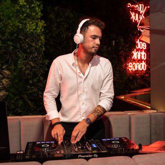 Miguel Gomes (dj mike) - DJ para Festa Juvenil - Custóias, Leça do Balio e Guifões