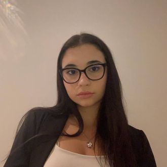 Lucía Montero - Aulas de Línguas - Odivelas