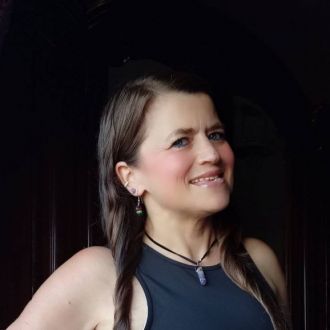Maria - Housekeeper - Alvalade