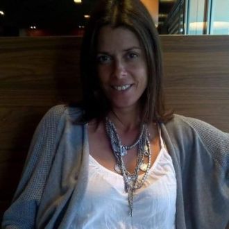 Ana Cláudia Rodrigues - Cuidados para Animais de Estimação - Monchique
