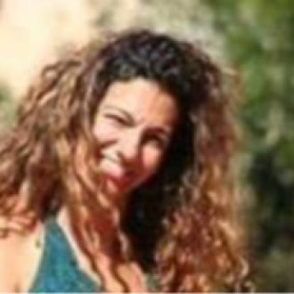 Cristiana Grós - Nanny - Ajuda