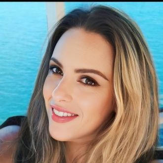 Claudia Lucas - Manicure e Pedicure - Cadaval