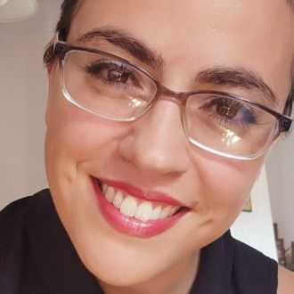 Joana Esteves Hipnoterapeuta- Holistic Transformational Center - Coaching Pessoal - Queluz e Belas