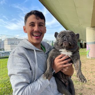 Brendon cuidador e treinador - Treino de Animais - Lagos