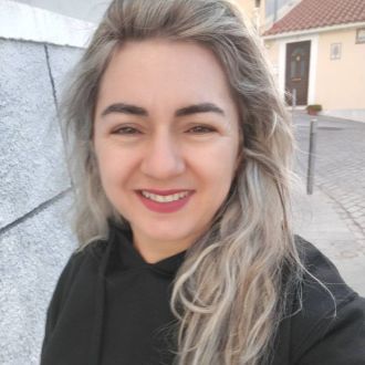 Vânia de Abreu - Serviços de Engomadoria - Alverca do Ribatejo e Sobralinho