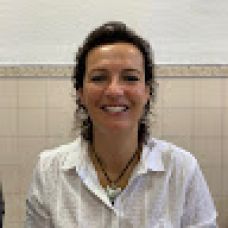 Marta R. - Apartment Cleaning