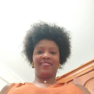 Daytisa Conceição - Housekeeper - Corroios