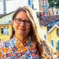 Natacha F. - Carpintaria Geral