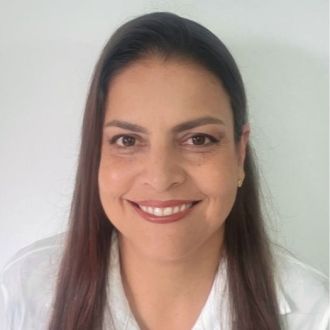 Luz Janneth Ocampo y - Pressure Washing - Ajuda